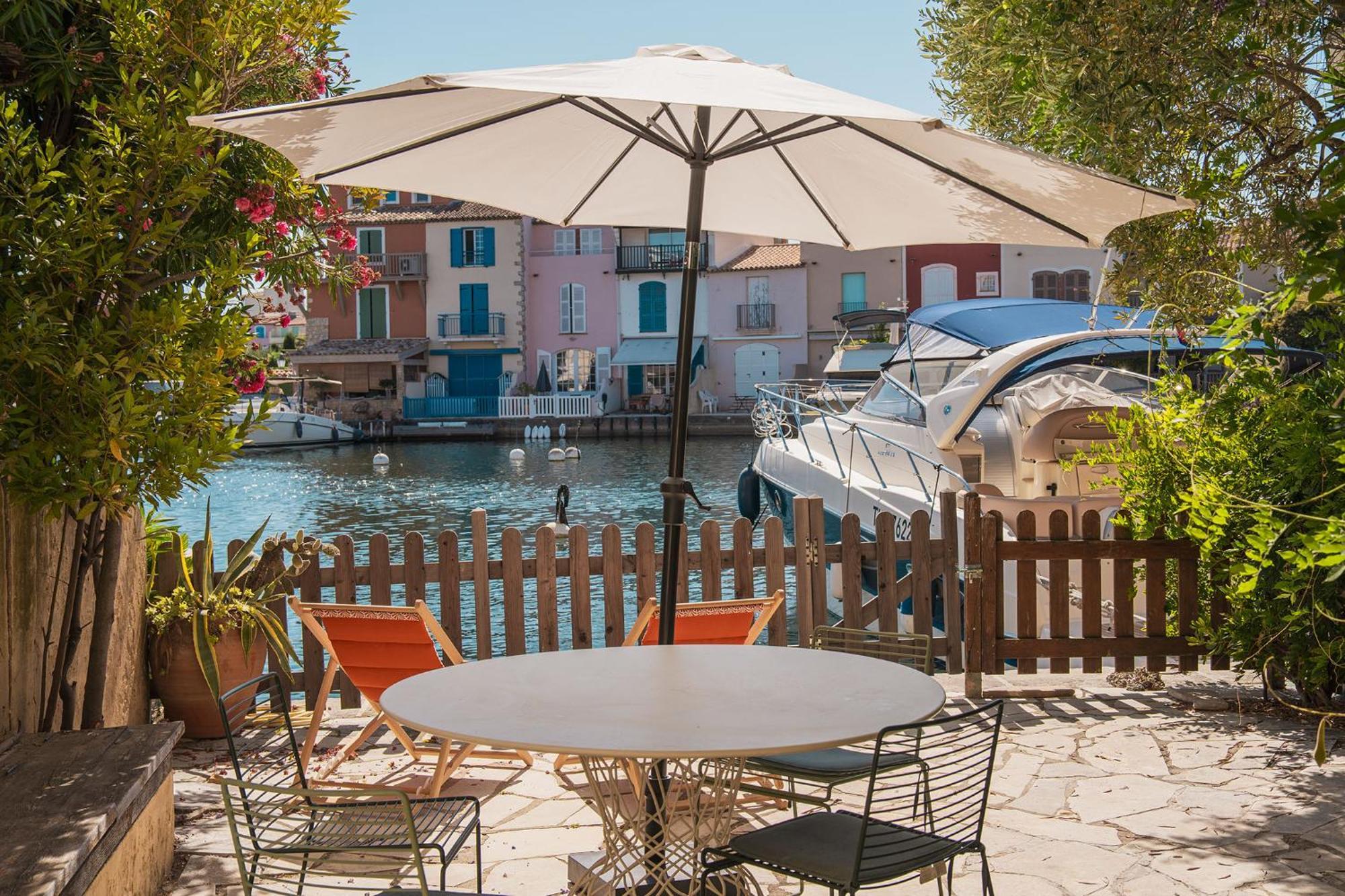 Appartement Amour Terrasse Sur L'Eau Grimaud Kültér fotó